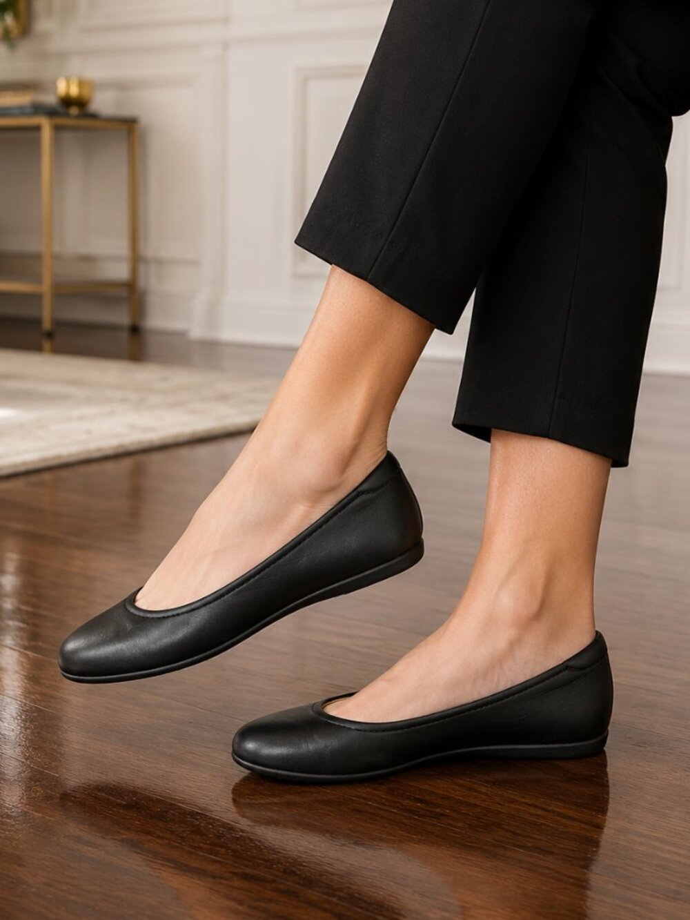 Naturalizer Vivienne Ballet Flats Women's 8W Black Leather Comfort Slip On Shoes